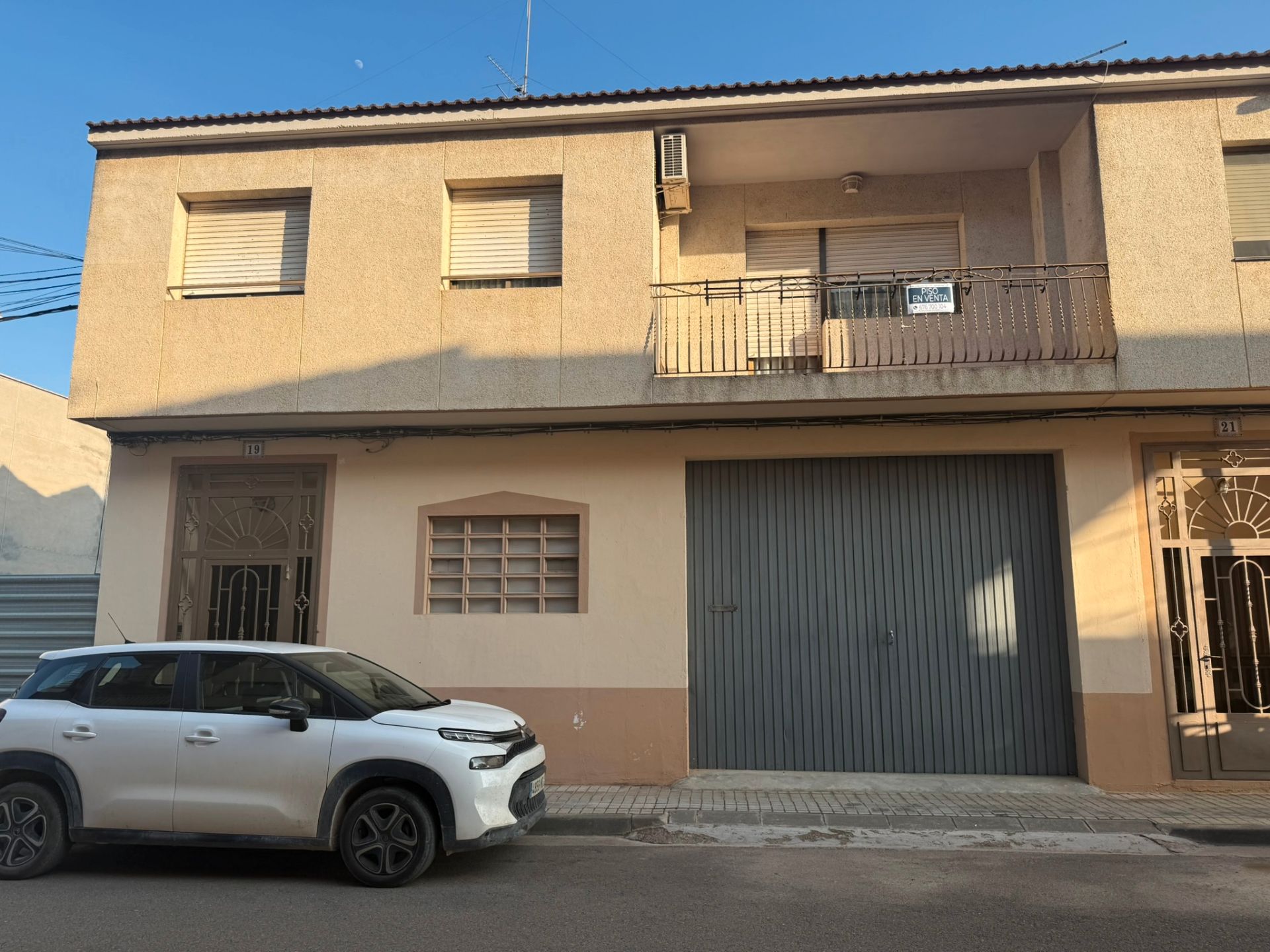 Vista exterior de Casa o xalet en venda en Caspe amb Aire condicionat, Calefacció i Terrassa