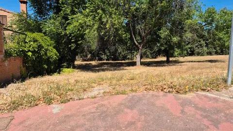 Foto 3 von Residential zum Verkauf in Calle Suiza, 7, Peñas Albas - Zulema, Villalbilla