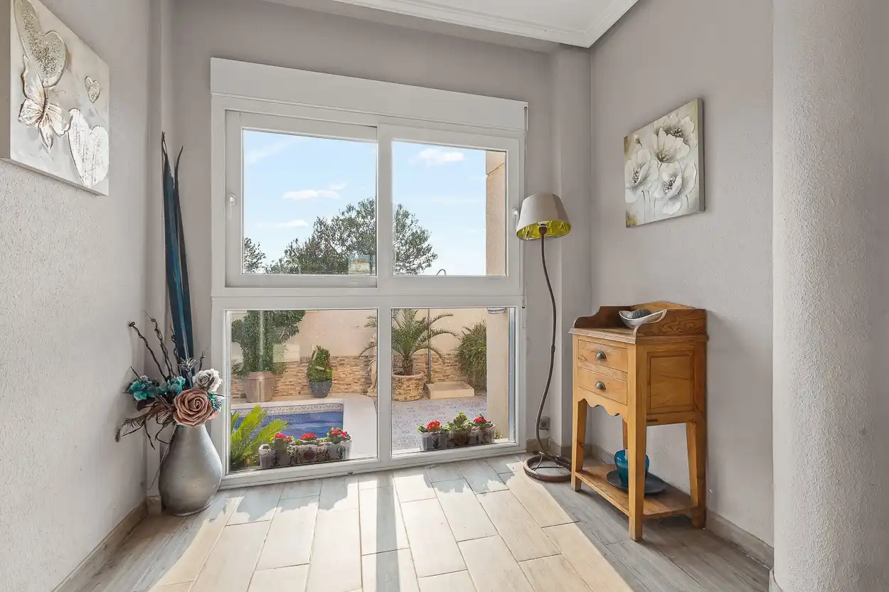 Dormitori de Casa o xalet en venda en Orihuela amb Piscina