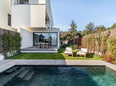 Chalet con piscina en venta en Bellaterra