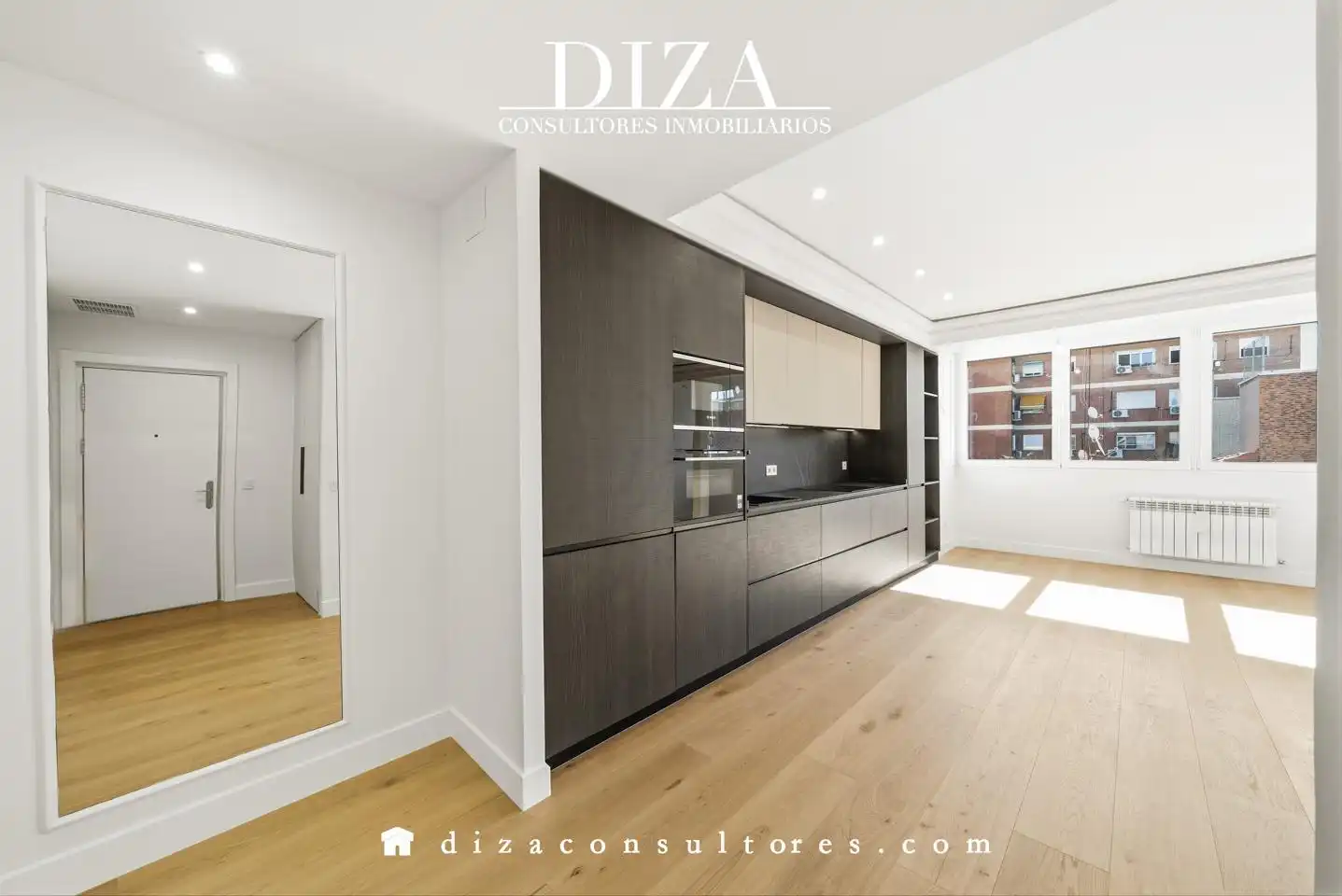Piso con ascensor en venta en Calle de Máiquez, imagen 4