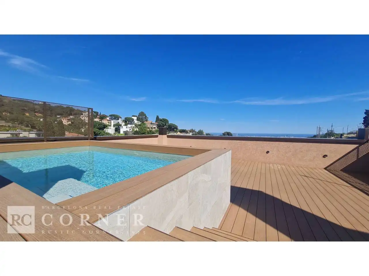 Piscina de Piso en venta en Barcelona con Aire acondicionado, Parquet y Terraza
