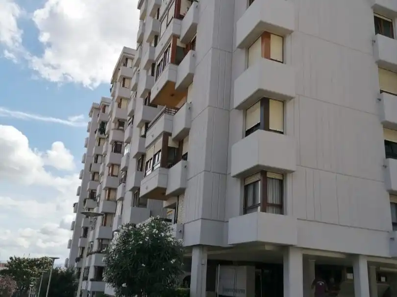 Wohnung mit Garten zum Verkauf in Avenida Valdecilla 37, imagen 5