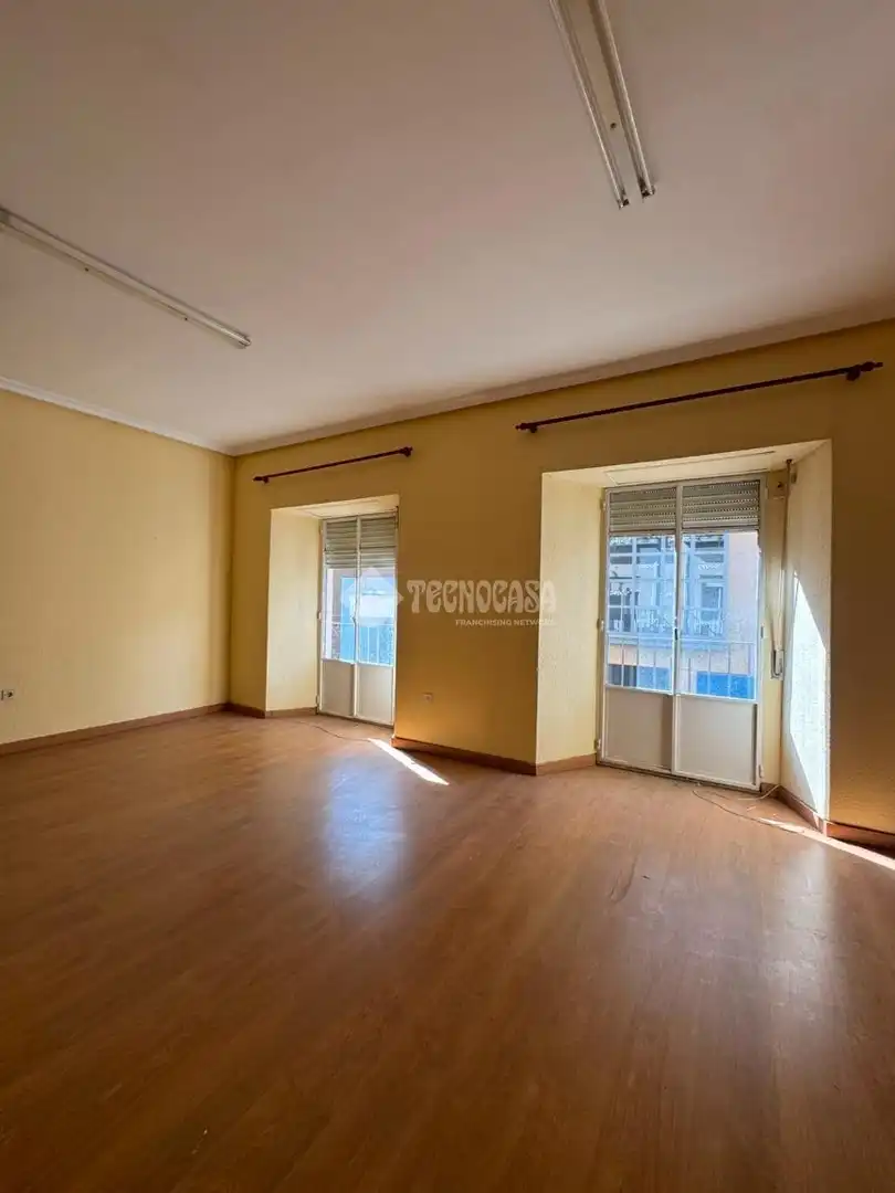 Residenziale in vendita a Casco Antiguo, imagen 4