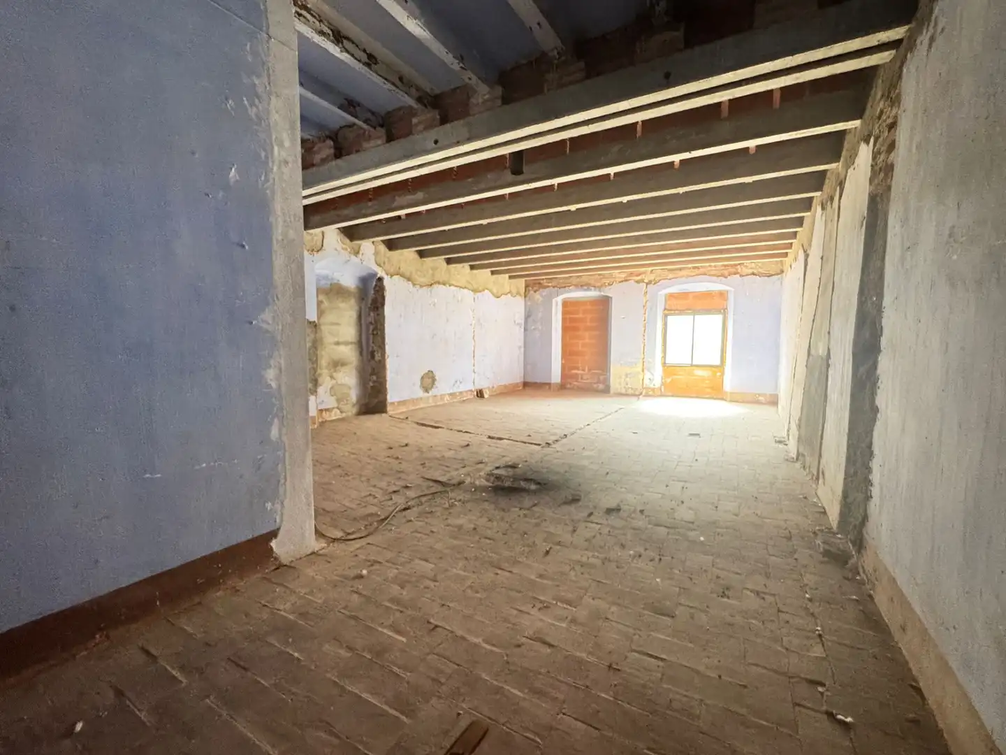 Houses for sale in Lladó  with Terrace