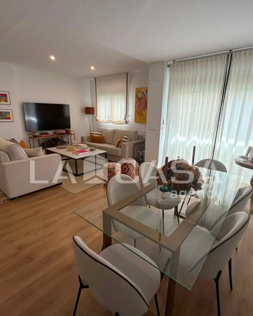 Casa a schiera con piscina in vendita a Entrenúcleos, imagen 13