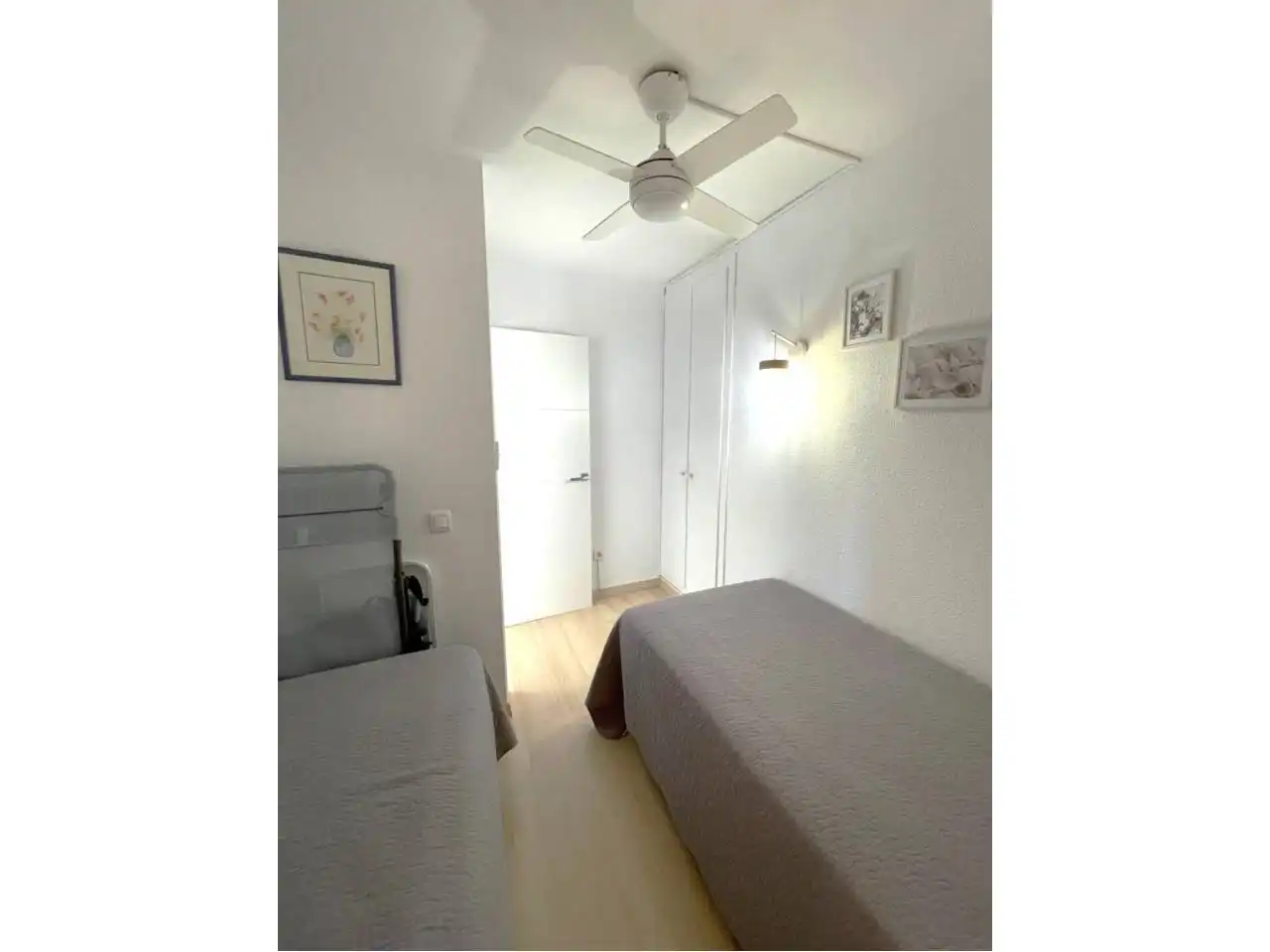 Habitación de Piso en venta en Roses con Aire acondicionado, Terraza y Amueblado