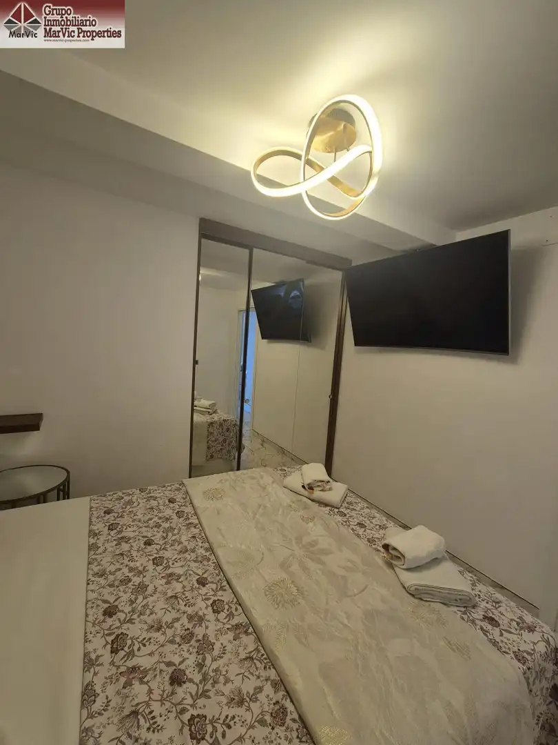 Flat with terrace for sale in Casco Antiguo - Puerto, imagen 5