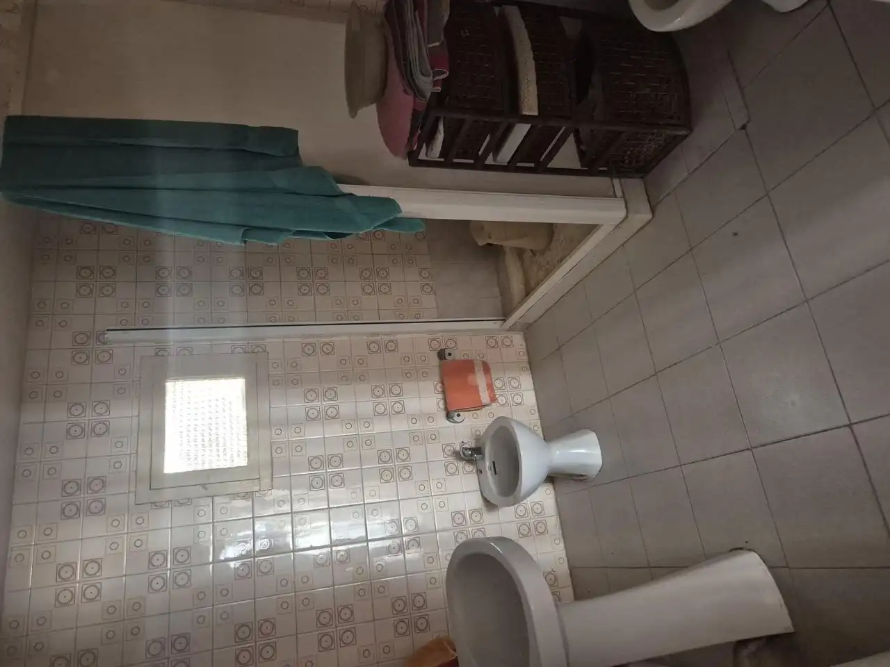 Badezimmer von Country house zum Verkauf in Arenales de San Gregorio