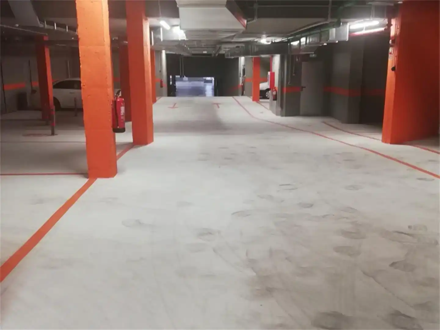 Parking of Garage for rent in Torrequebrada