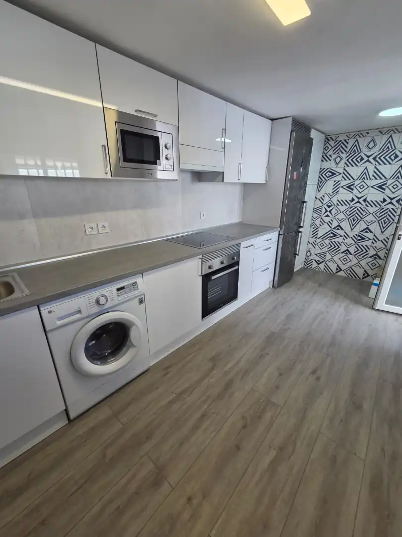 Cocina de Piso de alquiler en Madrid con Calefacción, Amueblado y Se aceptan mascotas
