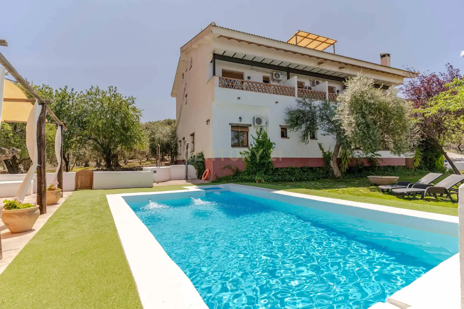 Swimming pool of Houses for sale in Pinos Genil  with Air Conditioner, Private garden and Furnished