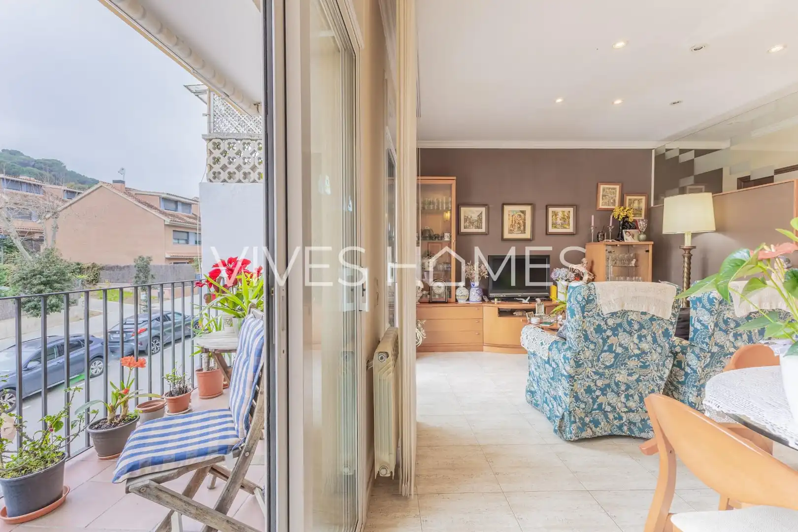 Außenansicht von Wohnung zum Verkauf in Sant Andreu de Llavaneres mit Klimaanlage, Heizung und Terrasse