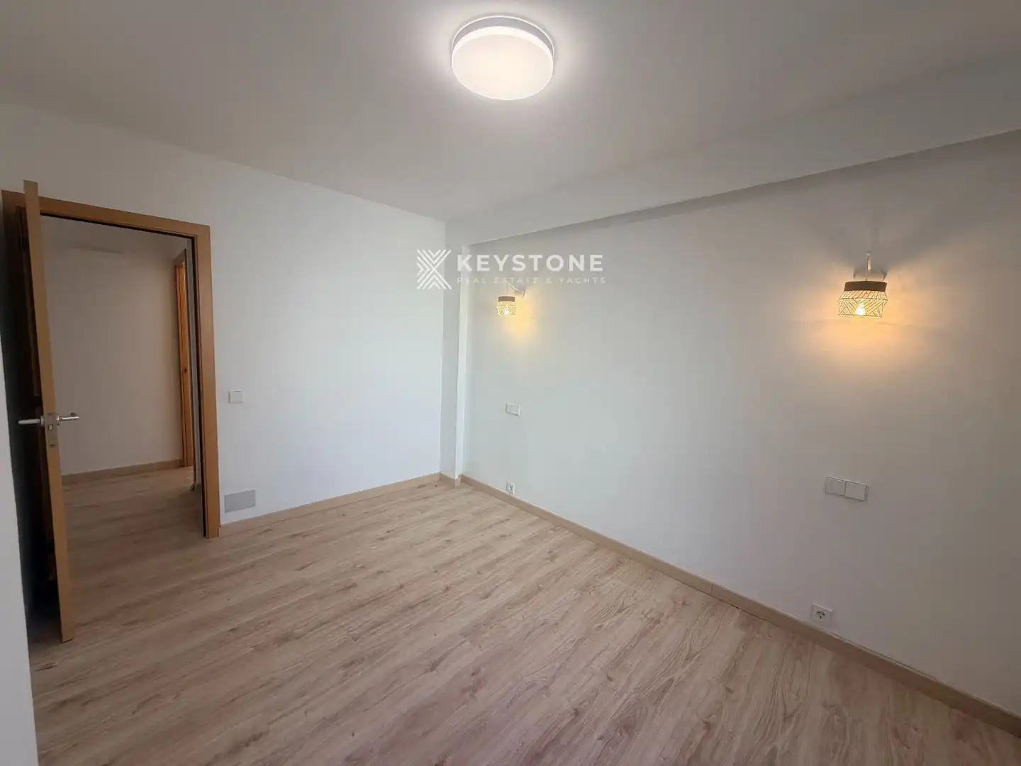 Schlafzimmer von Dachboden zur Miete in  Palma de Mallorca mit Klimaanlage und Terrasse