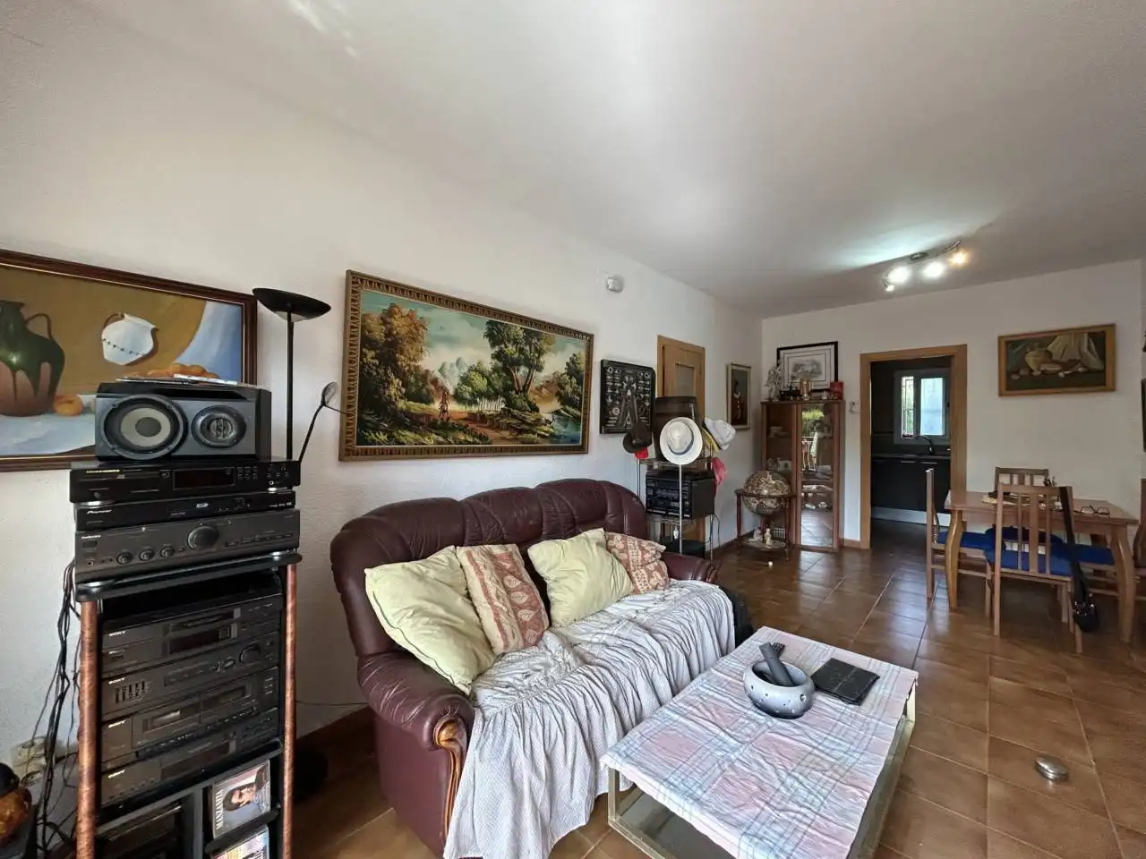 Sala d'estar de Pis en venda en Cubelles amb Calefacció, Jardí privat i Terrassa