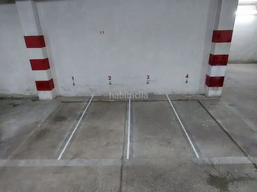 Motorradstellplatz zur Miete in Calle Cervantes 11