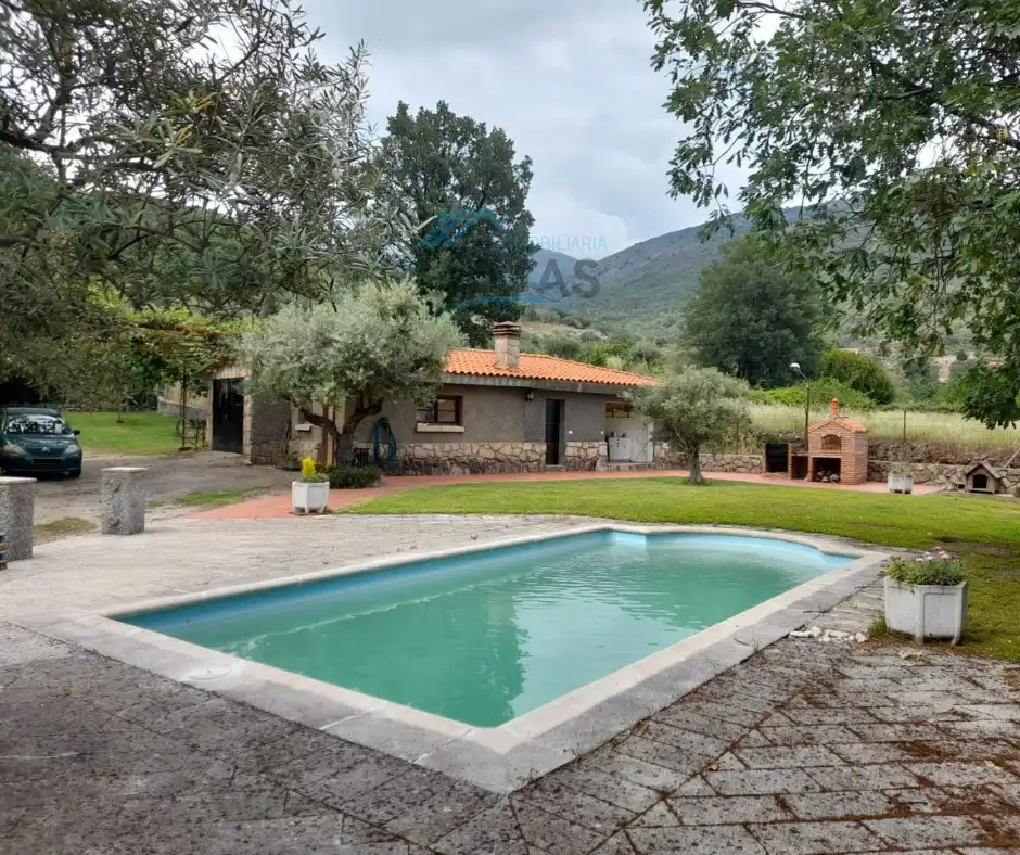 Xalet amb piscina en venda a Jarandilla de la Vera, imagen 2