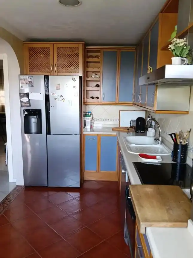 Adossat amb terrassa en venda a El Pinillo, imagen 16