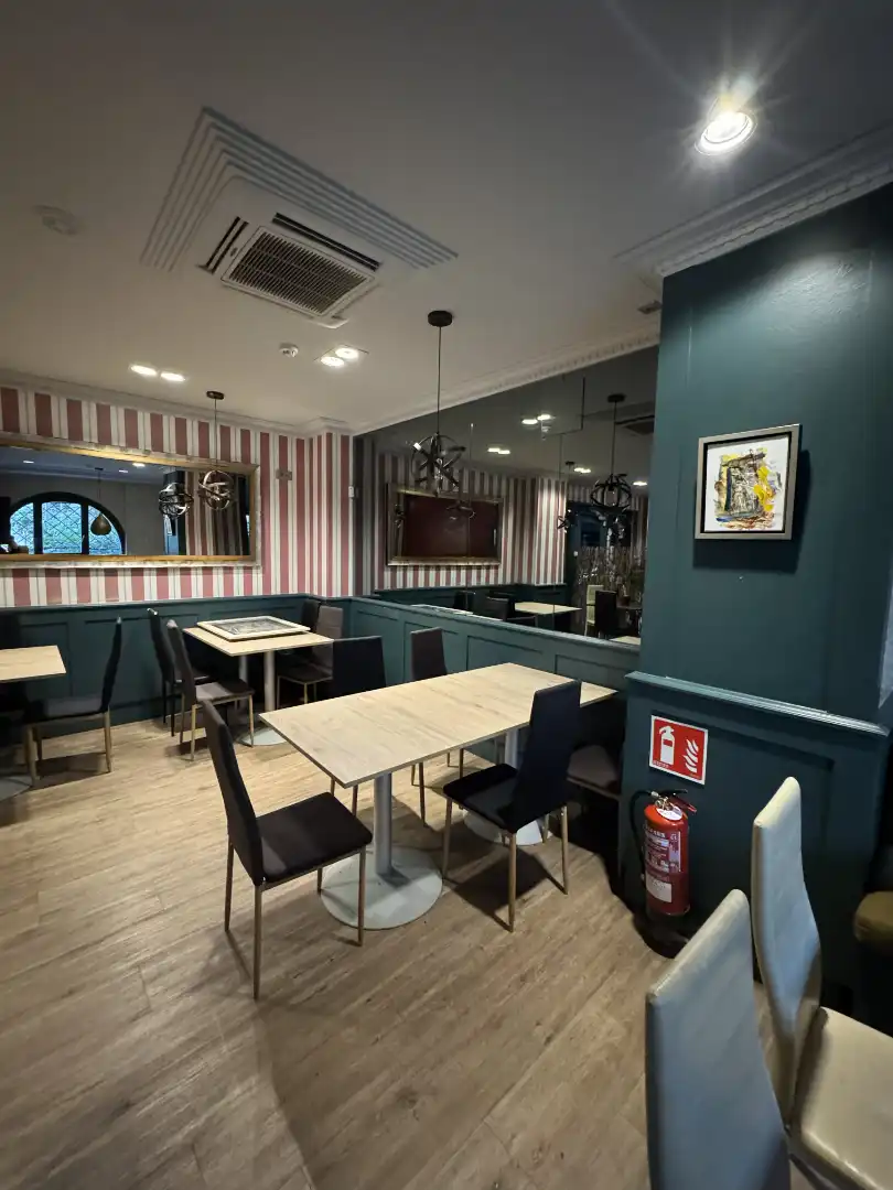 Dining room of Commercial properties for rent in Bilbao   with Air Conditioner and Furnished