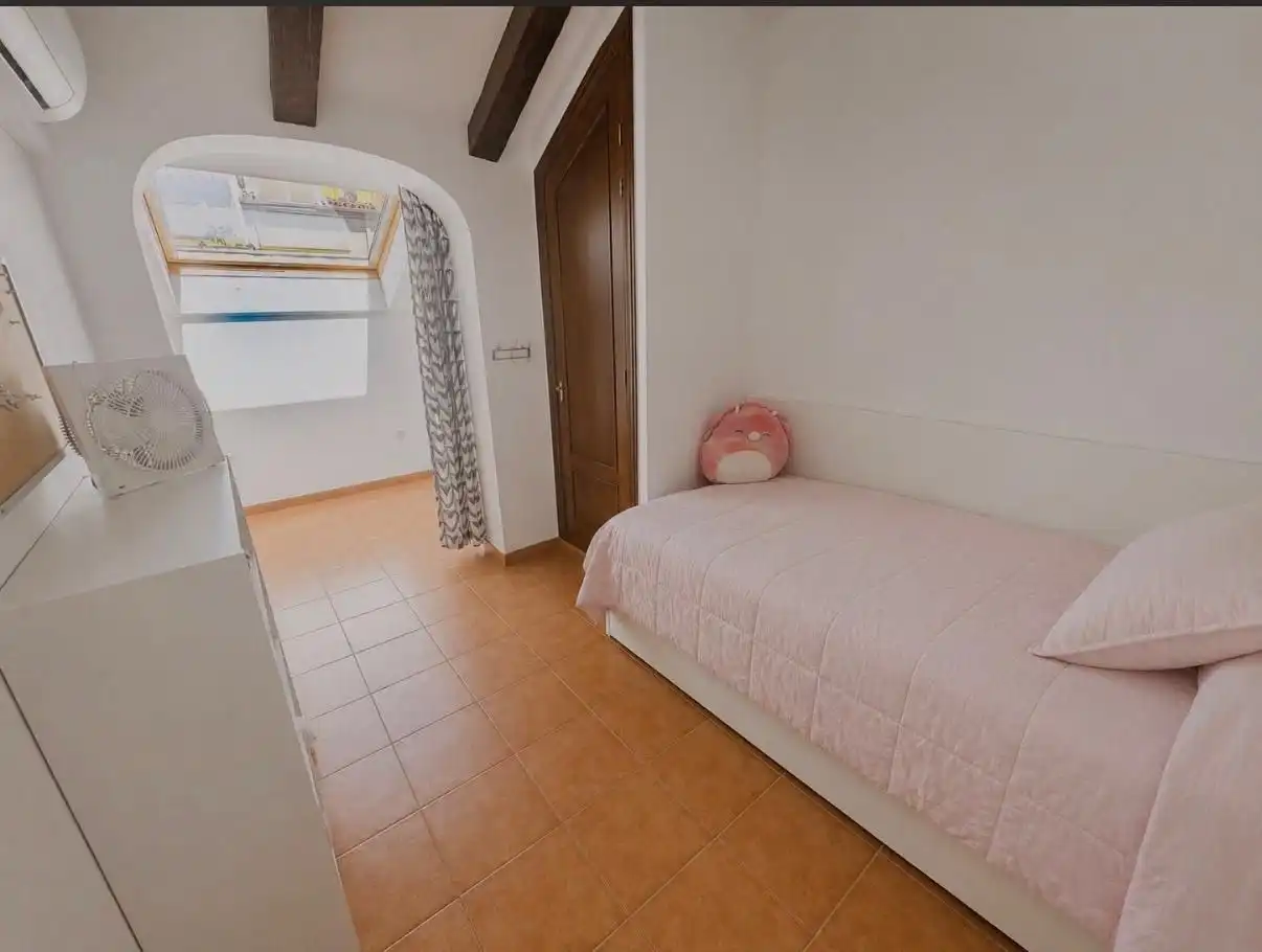 Bedroom of Houses for sale in Fuengirola  with Air Conditioner, Heating and Private garden