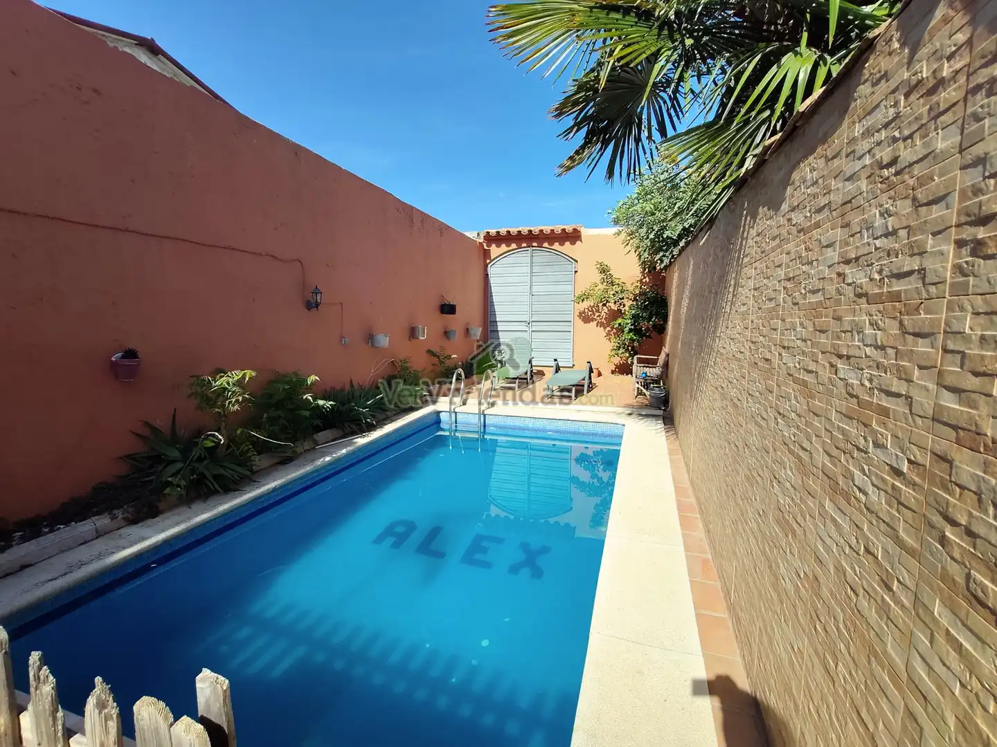 Piscina de Casa adosada en venta en Sant Esteve Sesrovires, Barcelona