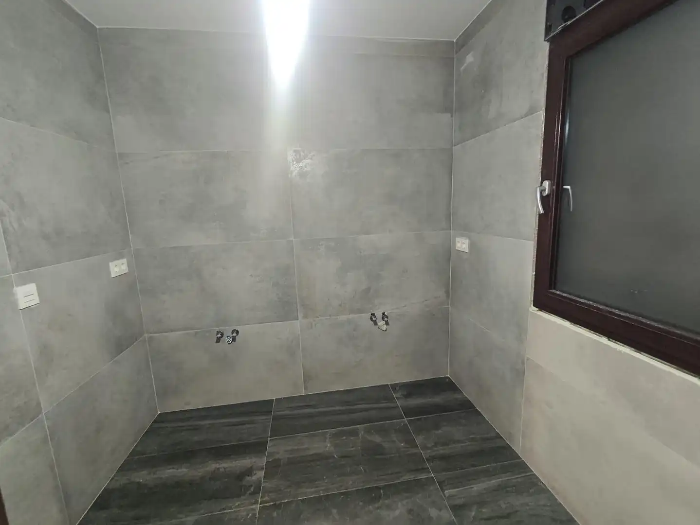 Bathroom of Houses for sale in Petrer  with Private garden, Terrace and Balcony