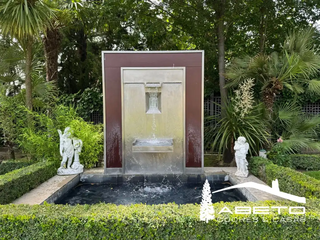 Jardín de Casa o chalet en venta en Madrid
