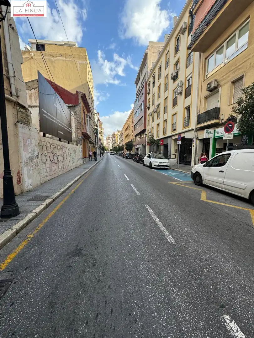 Vista exterior de Local de lloguer en Málaga