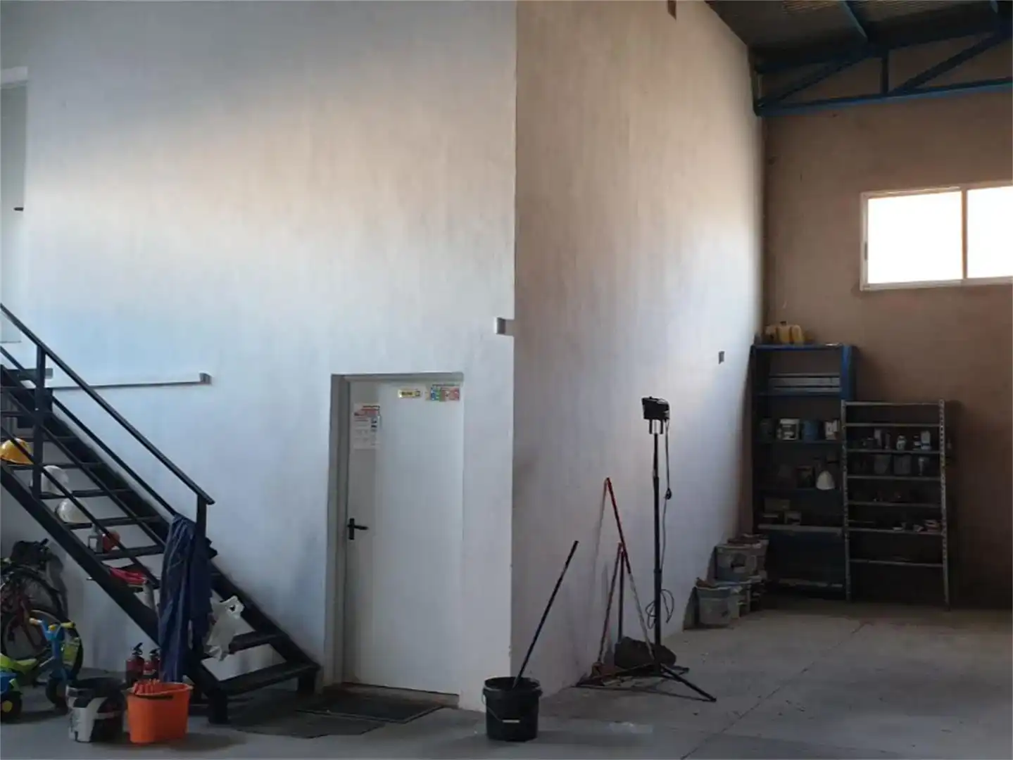 Fabrikhallen zur Miete in Cartagena