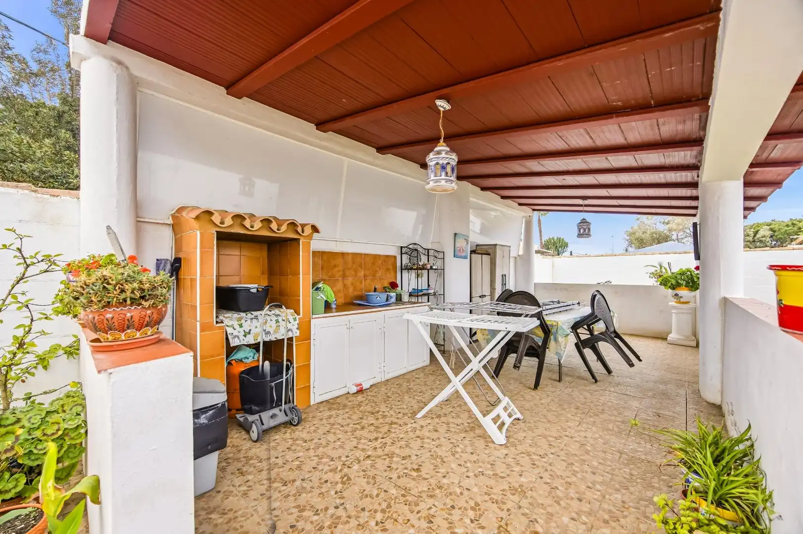 Terraza de Casa o chalet en venta en Chiclana de la Frontera con Aire acondicionado, Calefacción y Jardín privado