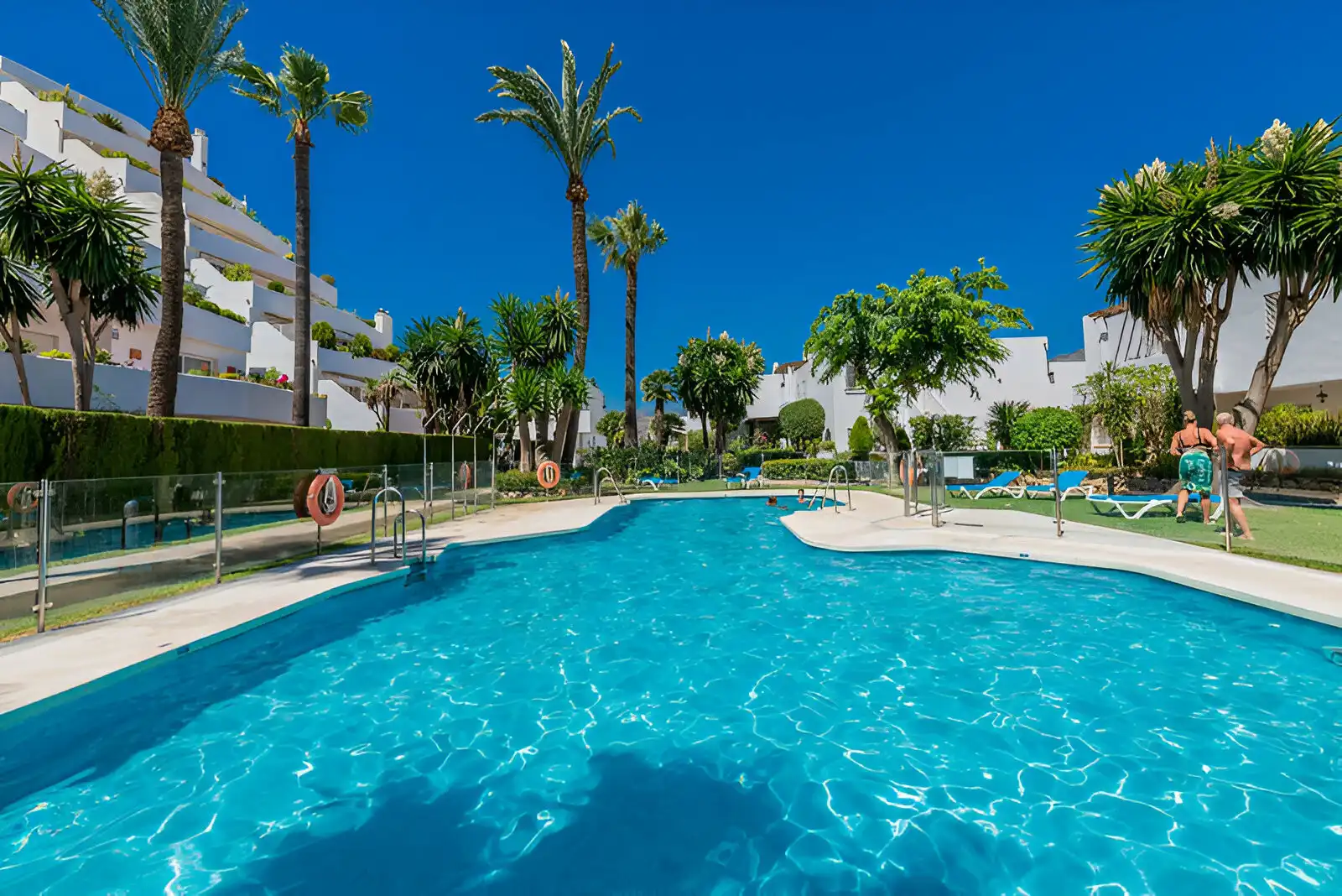 Penthouse mit Pool zum Verkauf in Nueva Andalucía, imagen 4