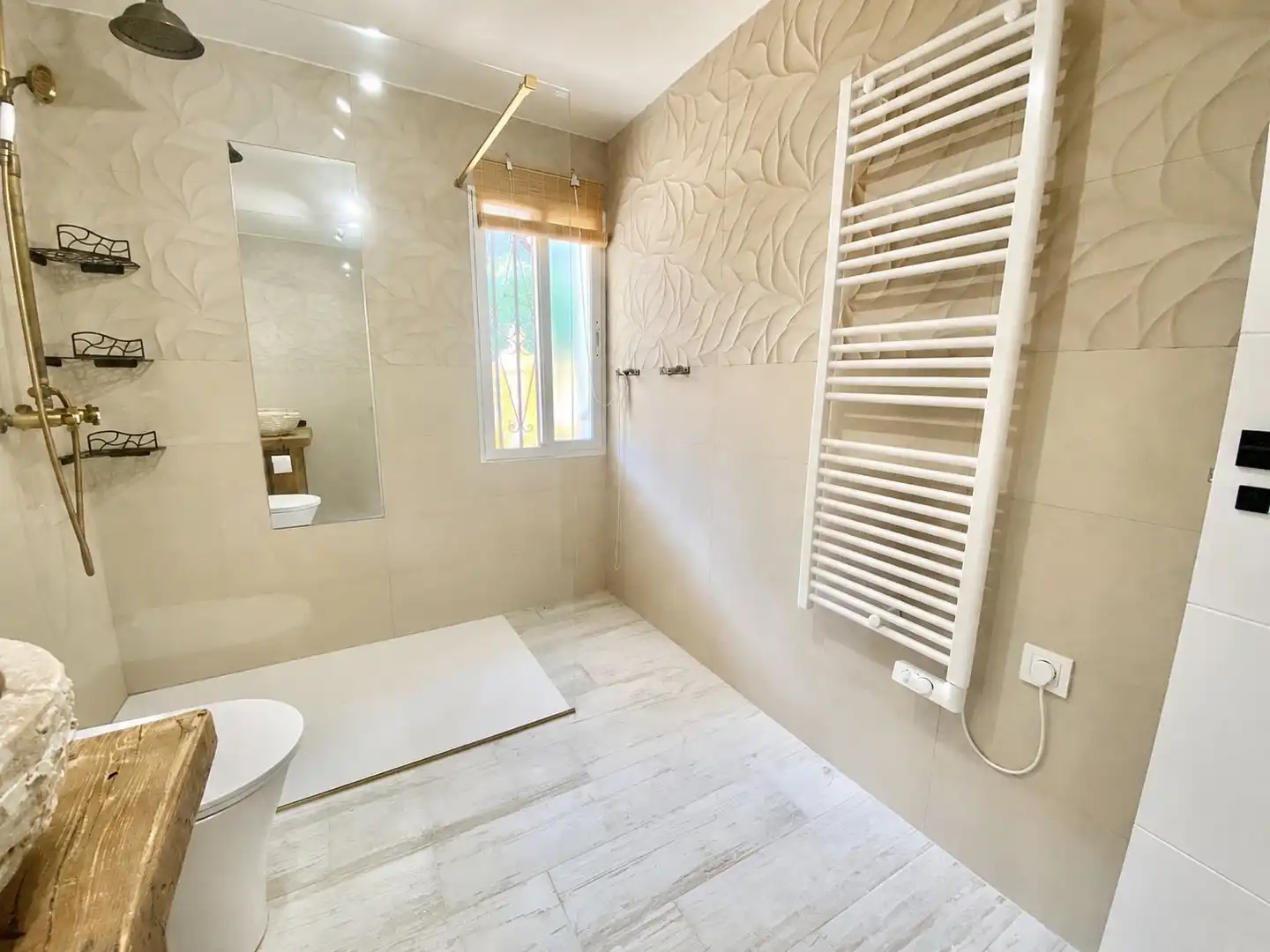 Baño de Casa o chalet de alquiler en L'Alfàs del Pi con Aire acondicionado, Calefacción y Jardín privado