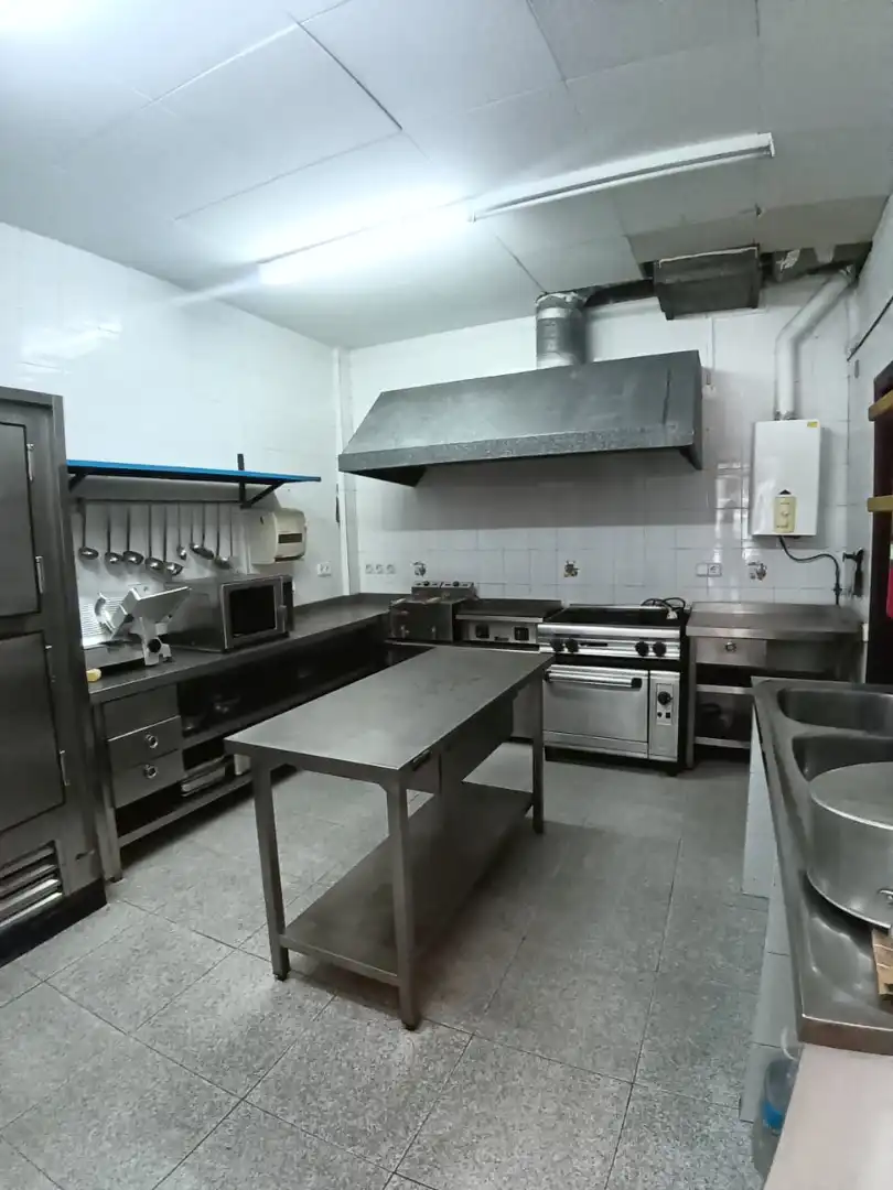 Local comercial en venta en Carrer Mas dels Ossos, imagen 15