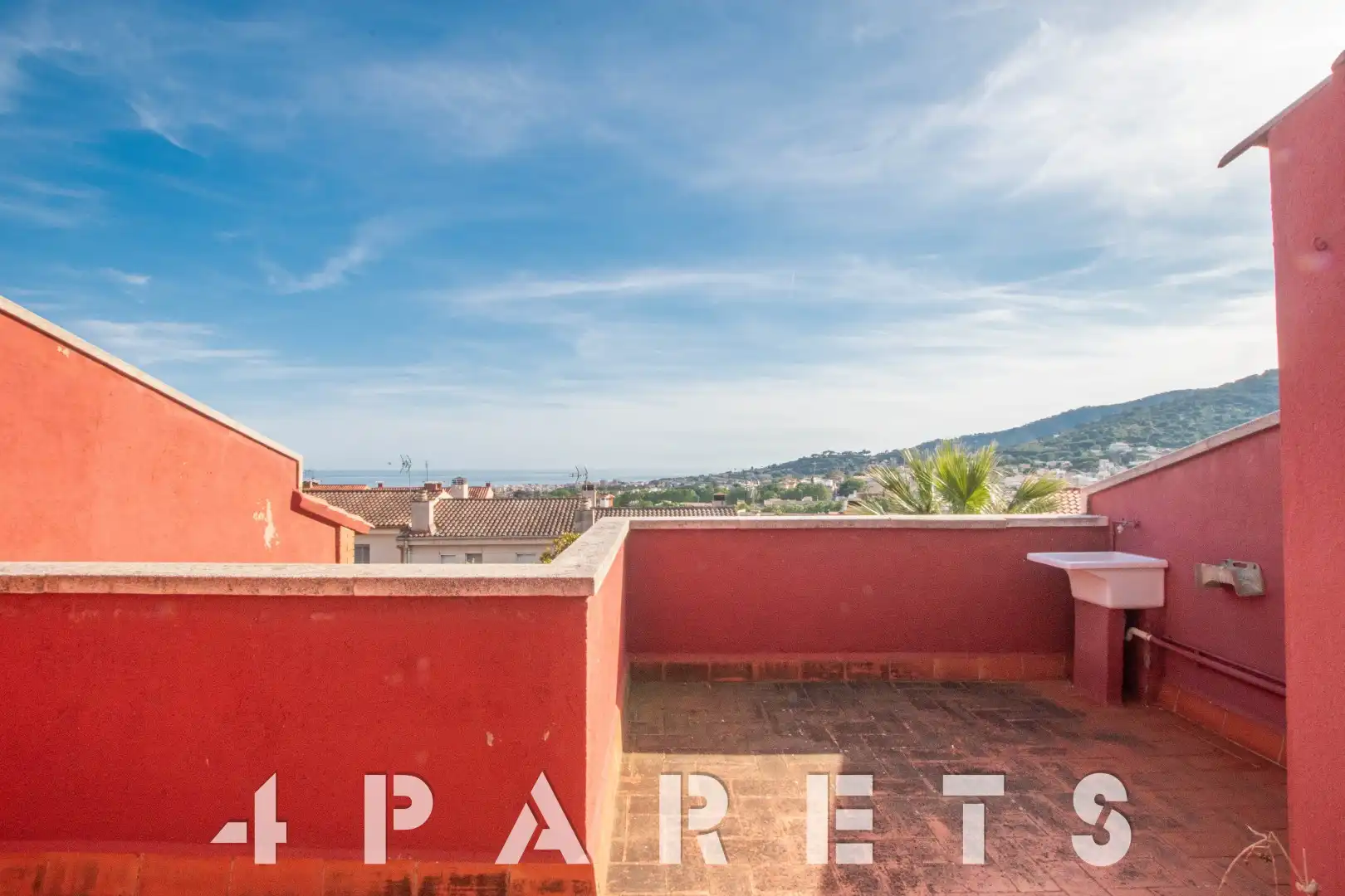 Vista exterior de Casa adosada de alquiler en Vilassar de Dalt con Aire acondicionado, Calefacción y Jardín privado