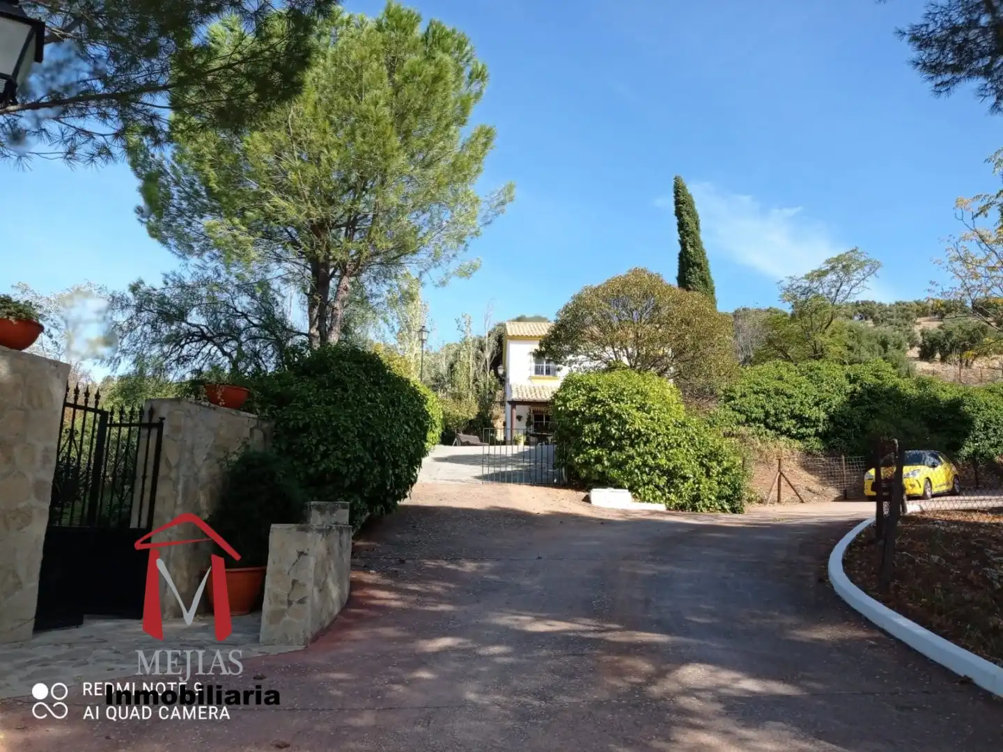 Vista exterior de Finca rústica en venta en Antequera con Terraza, Trastero y Piscina