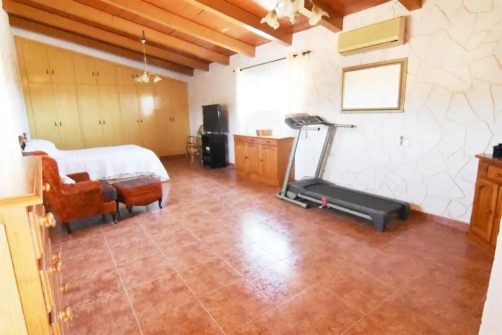 Houses for sale in Carretera LA CAÑADA, 1, Valladolises y Lo Jurado
