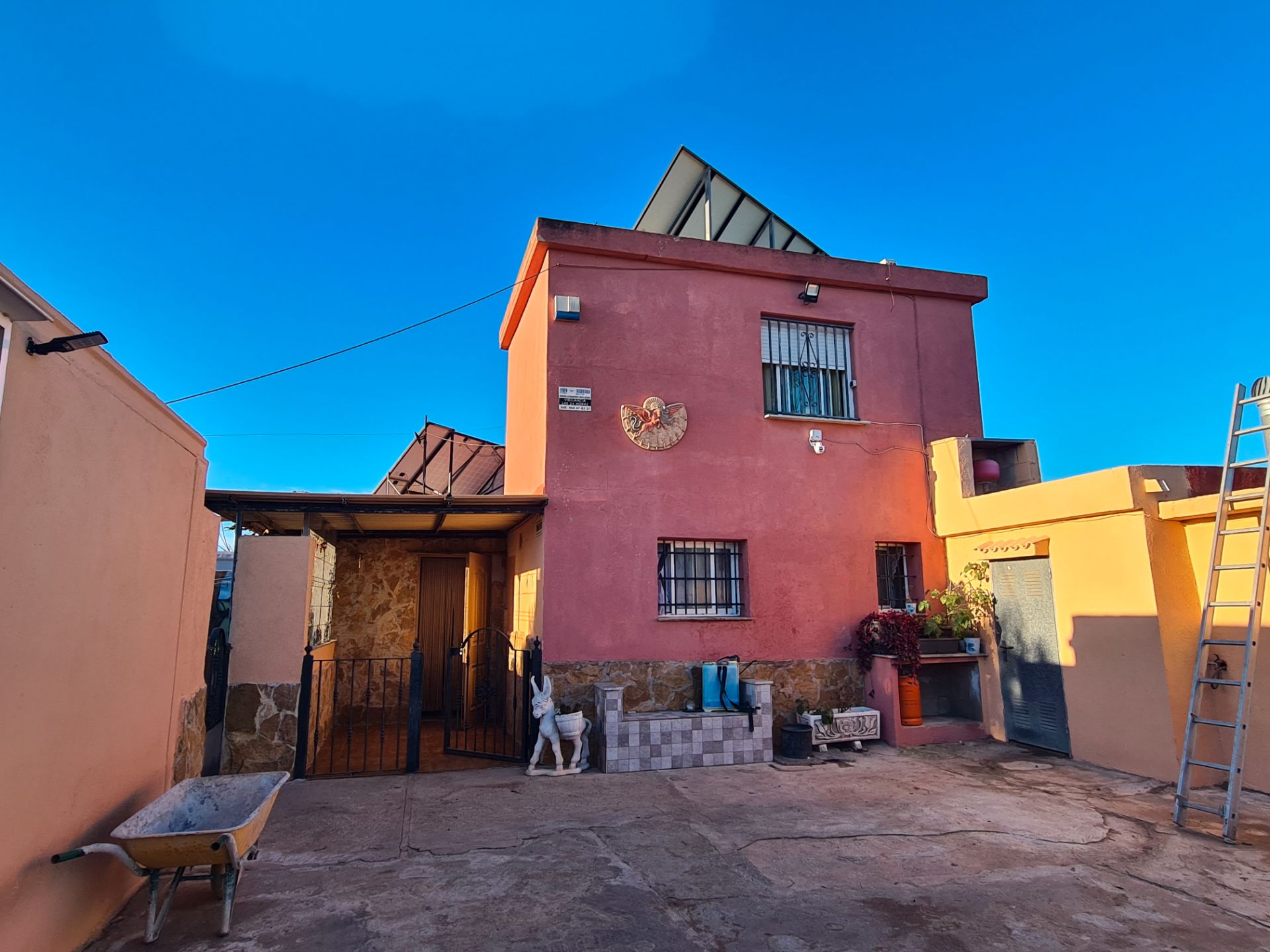 Exterior view of Country house for sale in Vinaròs  with Private garden, Terrace and Storage room
