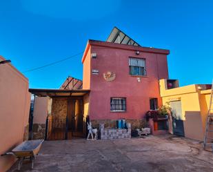 Vista exterior de Finca rústica en venda en Vinaròs amb Jardí privat, Terrassa i Traster