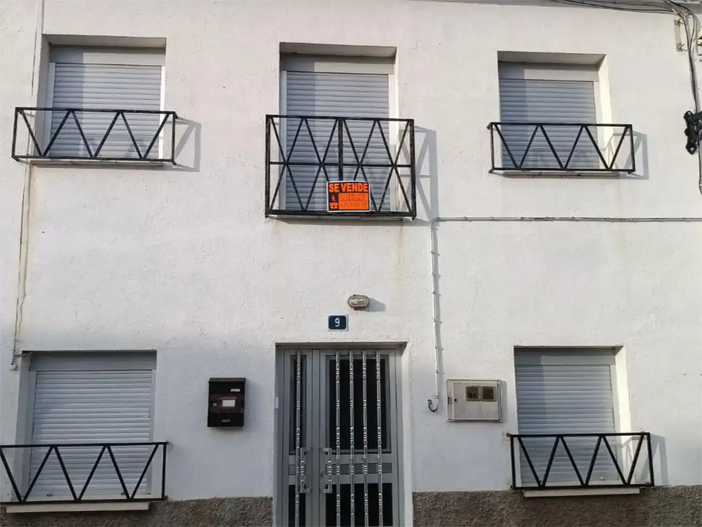 Vista exterior de Pis en venda en Venialbo amb Traster i Moblat