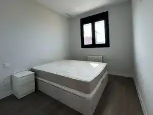 Schlafzimmer von Wohnung zur Miete in  Granada Capital mit Klimaanlage, Terrasse und Balkon