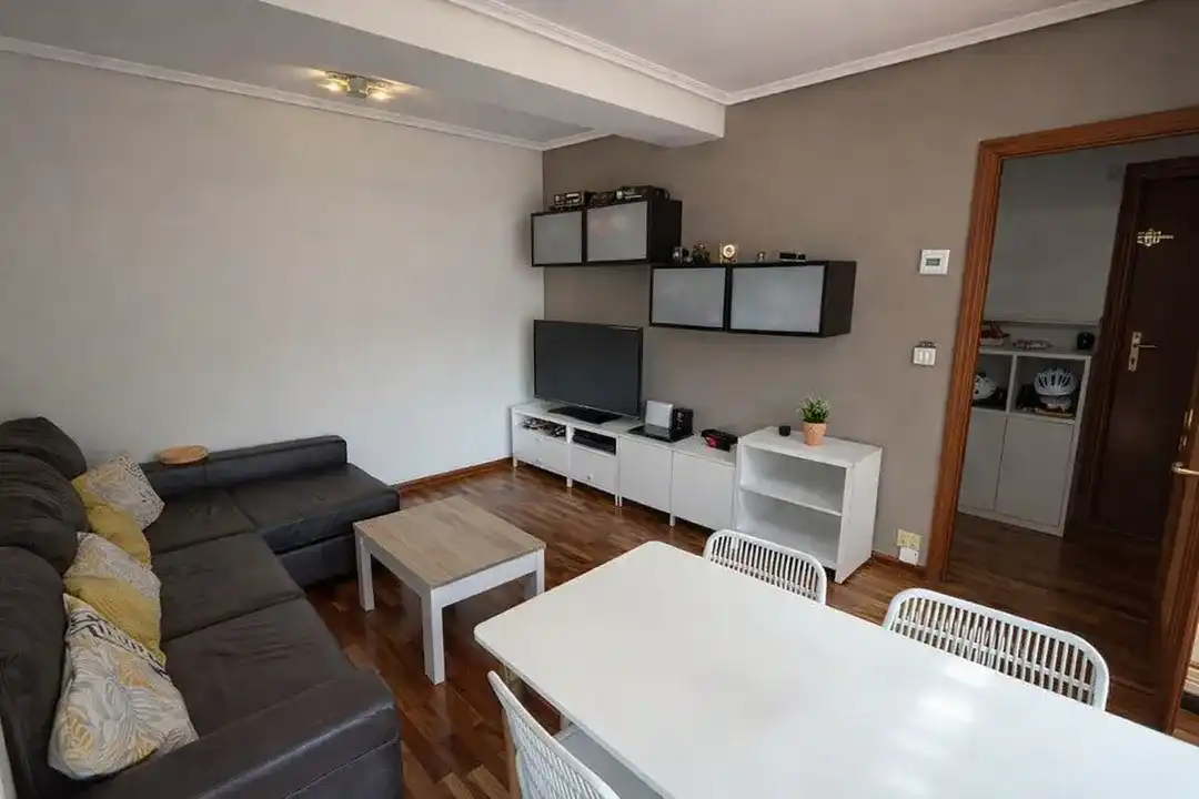 Sala de estar de Ático en venta en Vitoria - Gasteiz con Calefacción, Terraza y Trastero