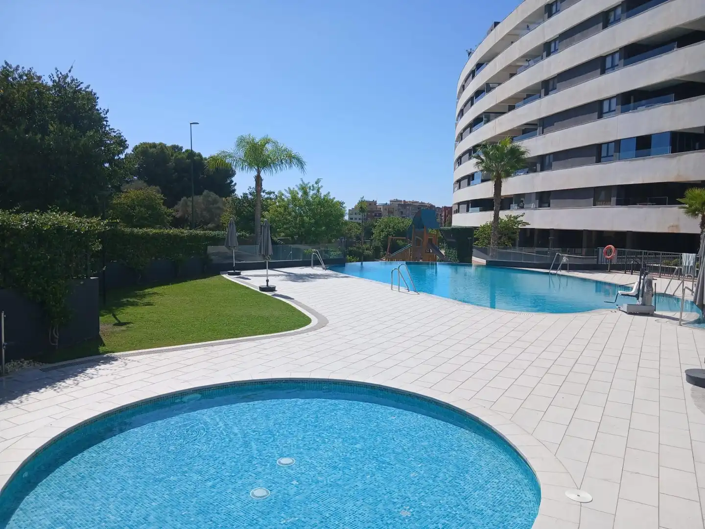 Pis amb piscina de lloguer a Plaza MANOS UNIDAS