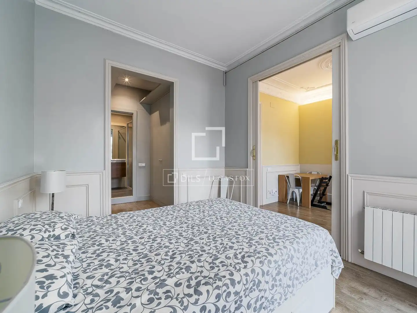 Habitación de Piso en venta en Barcelona con Aire acondicionado, Terraza y Amueblado