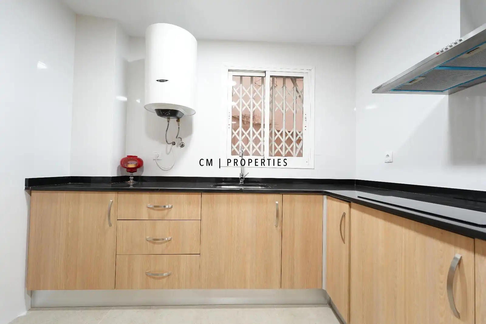 Küche von Wohnung zur untervermieten in Valencia mit Klimaanlage, Möbliert und Fernseher