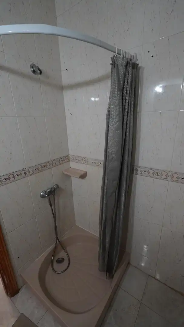 Bathroom of Flat for rent in Las Palmas de Gran Canaria  with Furnished