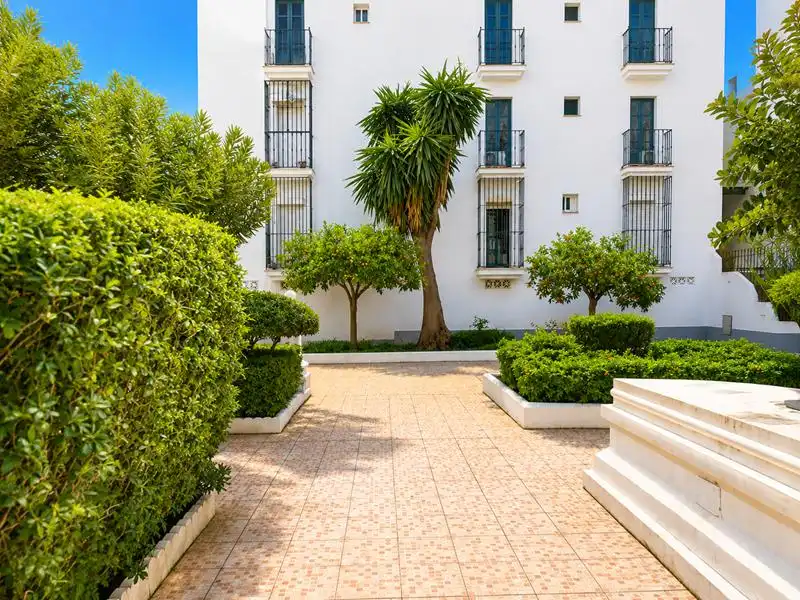 Appartamento con piscina in vendita a San Luis de Sabinillas, imagen 7