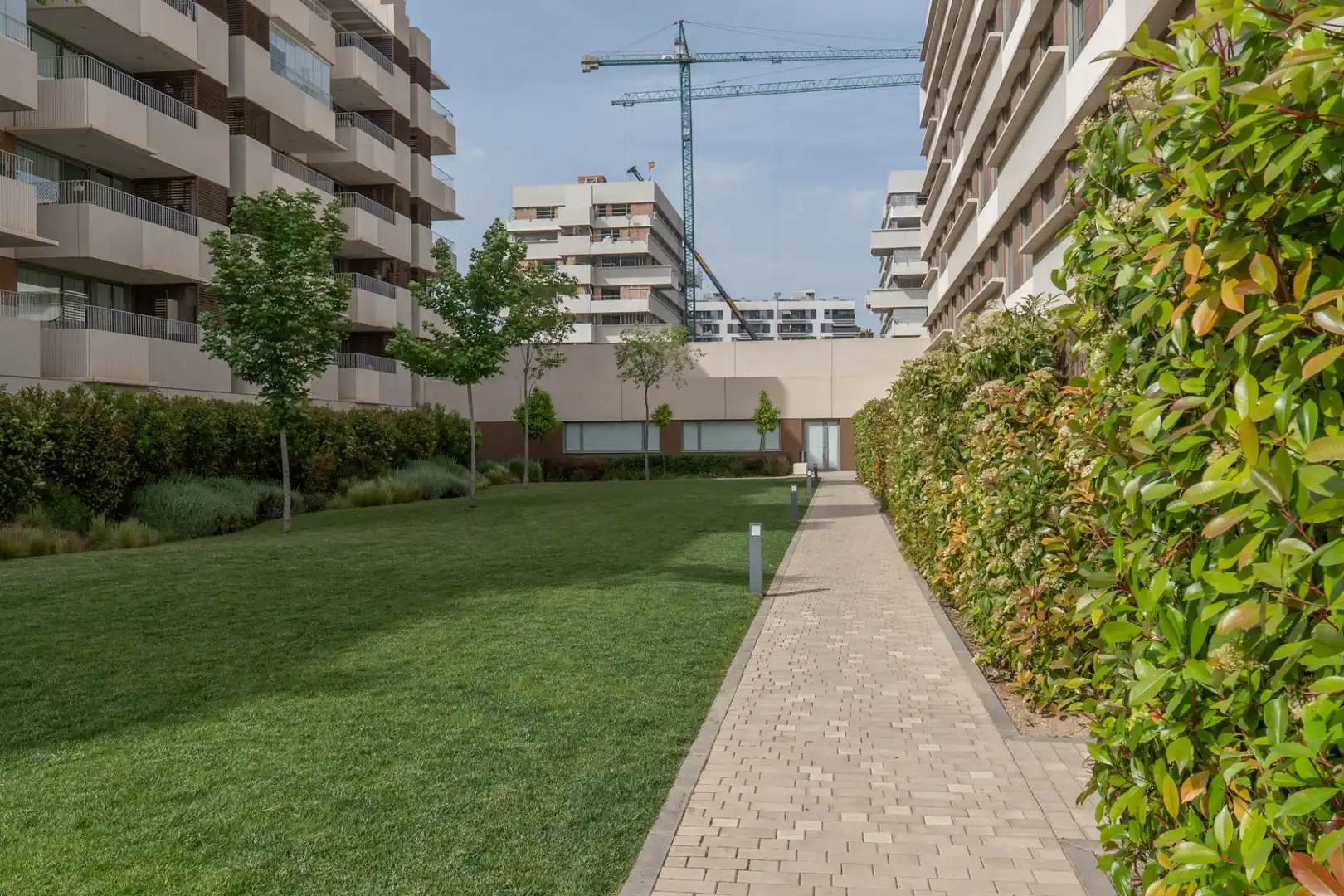 Außenansicht von Wohnung zum Verkauf in Granada mit Heizung, Möbliert und Gemeinschaftspool
