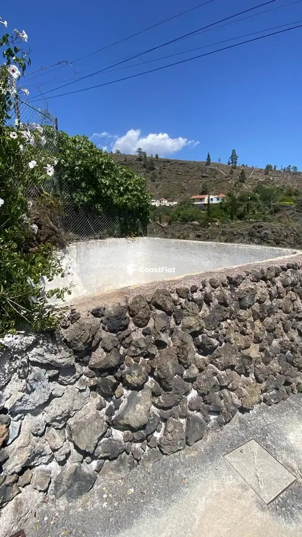 Piscina de Casa o xalet en venda en Guía de Isora amb Jardí privat