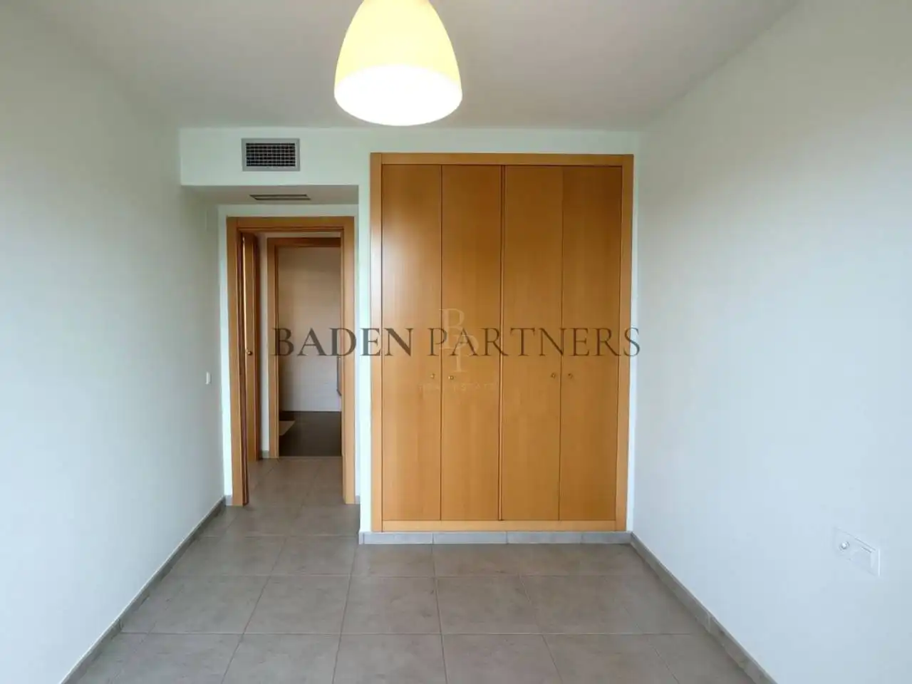 Wohnung zur Miete in San Jorge / Sant Jordi mit Klimaanlage, Terrasse und Alarm