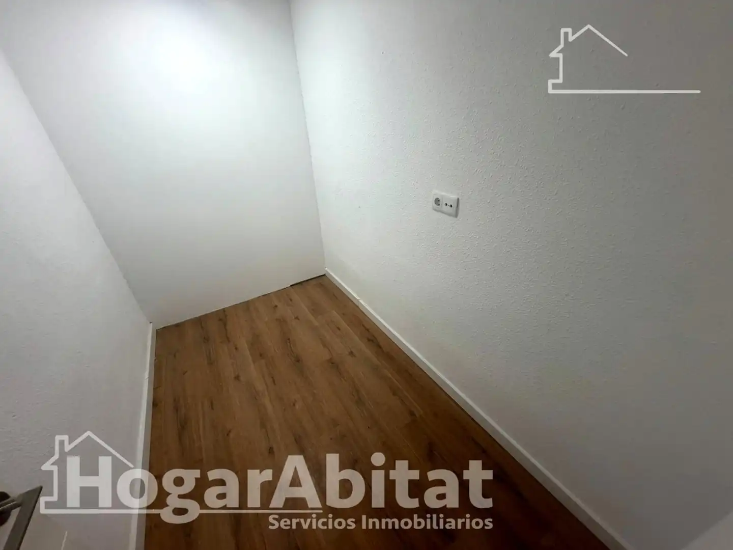 Habitación de Piso en venta en Llíria con Aire acondicionado y Balcón